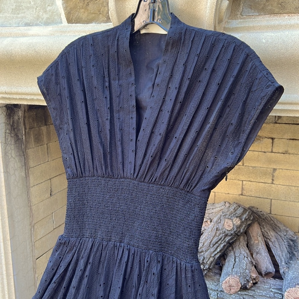 Tory Burch Black Pleated V-Neck Midi Dress - Picture 4 of 8